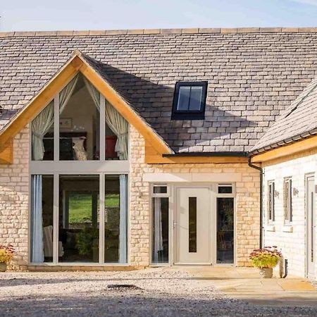 Вилла Flynn'S Barn Aylworth Экстерьер фото